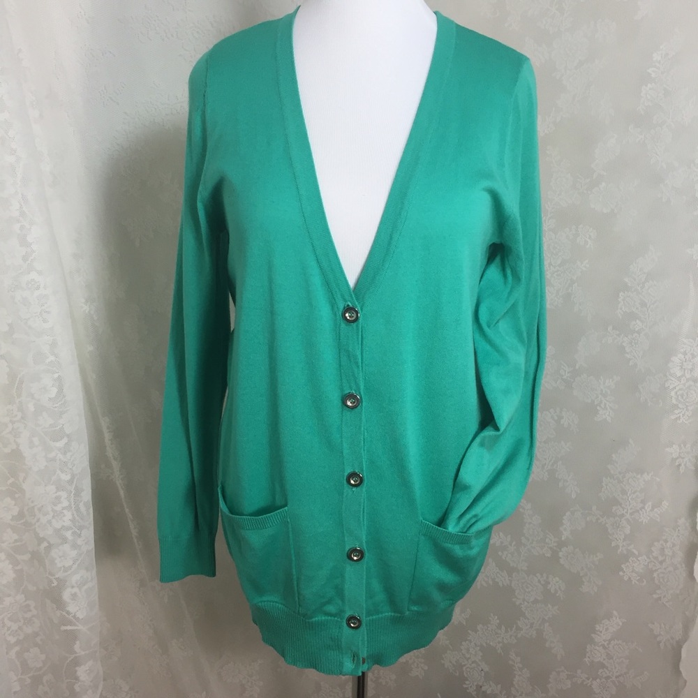 Adorable lightweight long cardigan